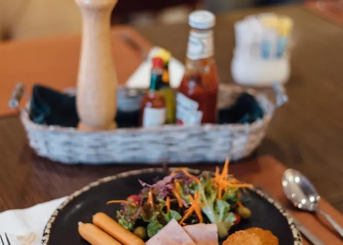 Al Meroz - The Leading Halal