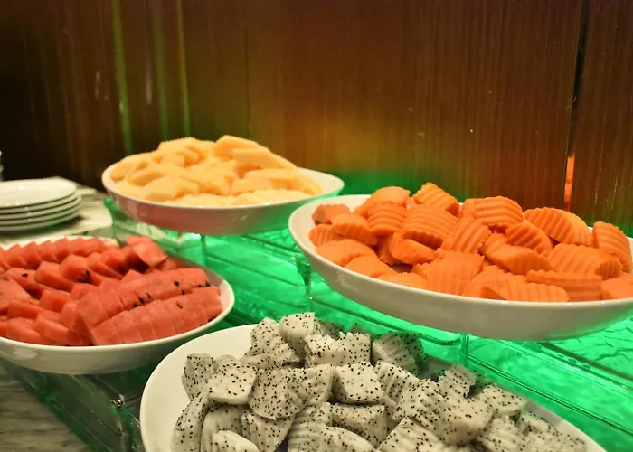 Al Meroz - The Leading Halal Hotel