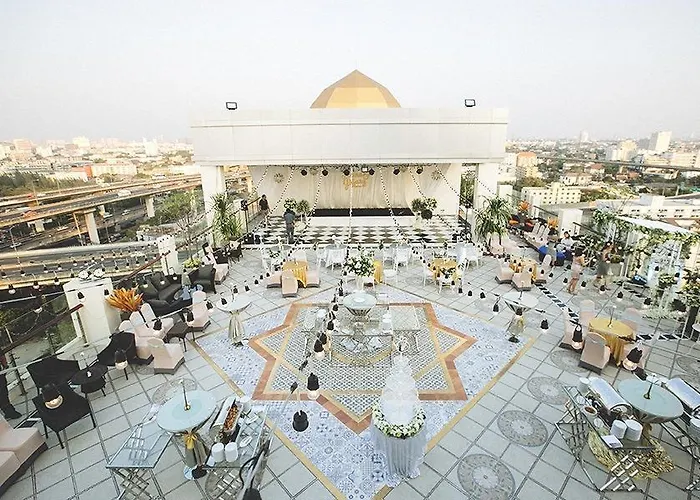 Al Meroz - The Leading Halal Hotel
