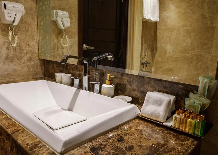 Hotel Al Meroz - The Leading Halal Bangkok